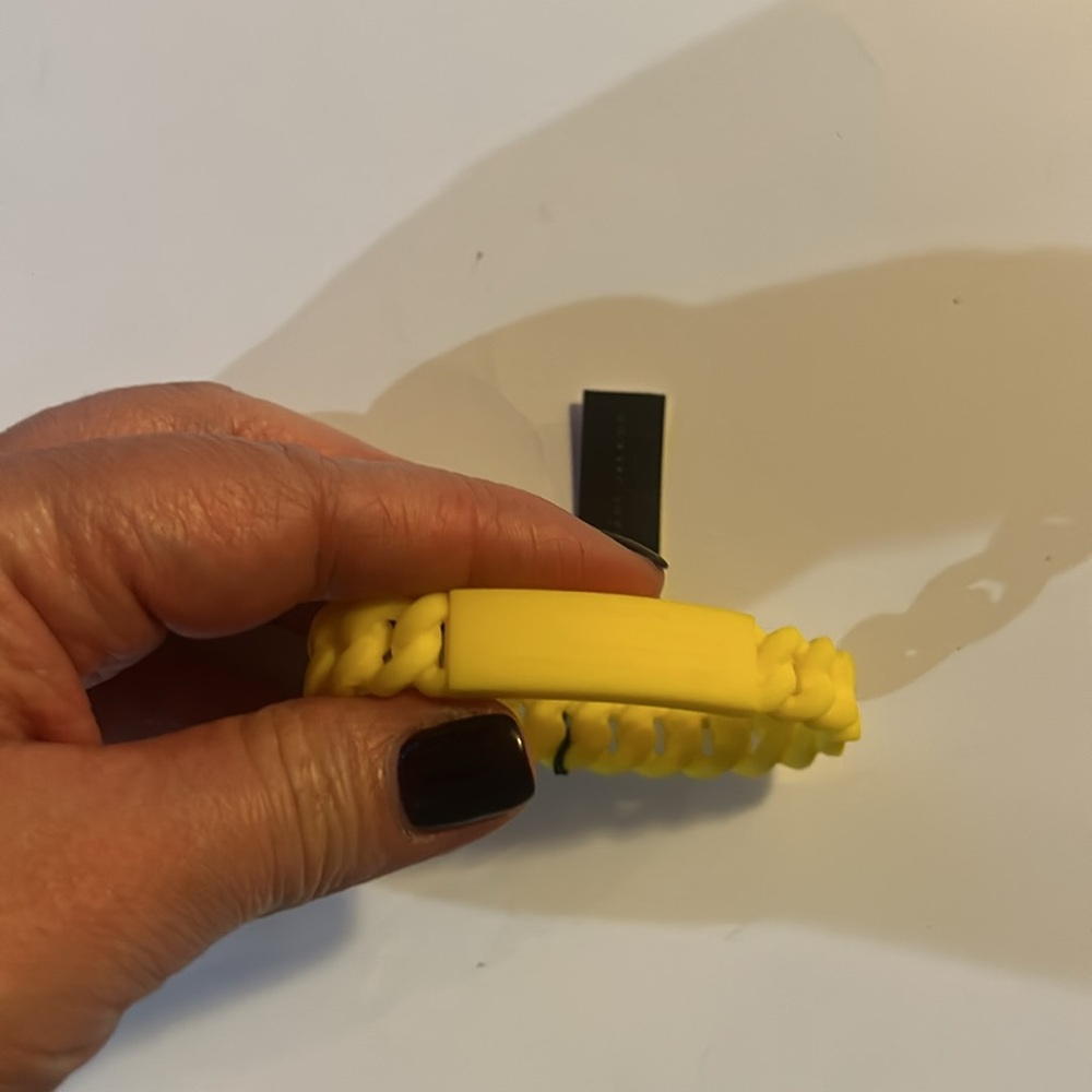 Marc By Marc Jacobs Yellow Silicone Bracelet - Picture 2 of 4
